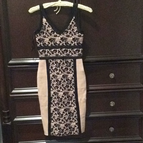 Eva Longoria Dresses & Skirts - Eva Longoria body con dress Eva Longoria Dresses & Skirts - Eva Longoria body con dress